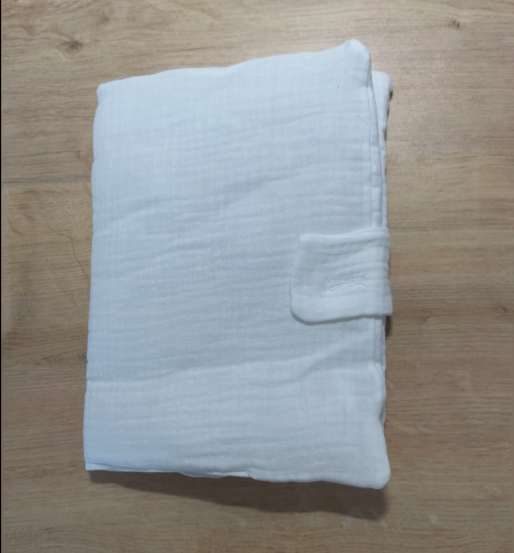 📘 Protège Carnet de Santé 🧸