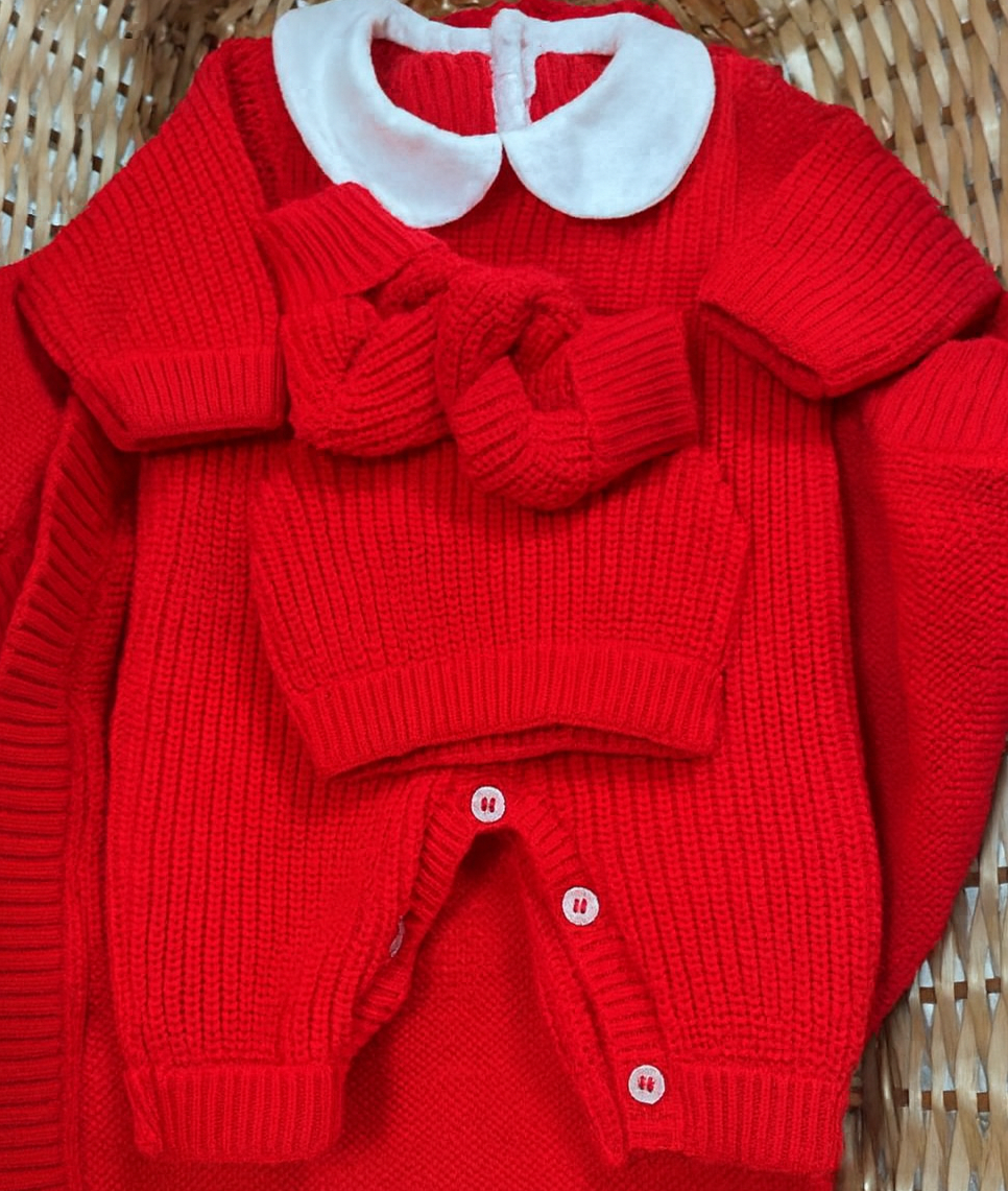 Ensemble Tricot avec col – Édition Noël